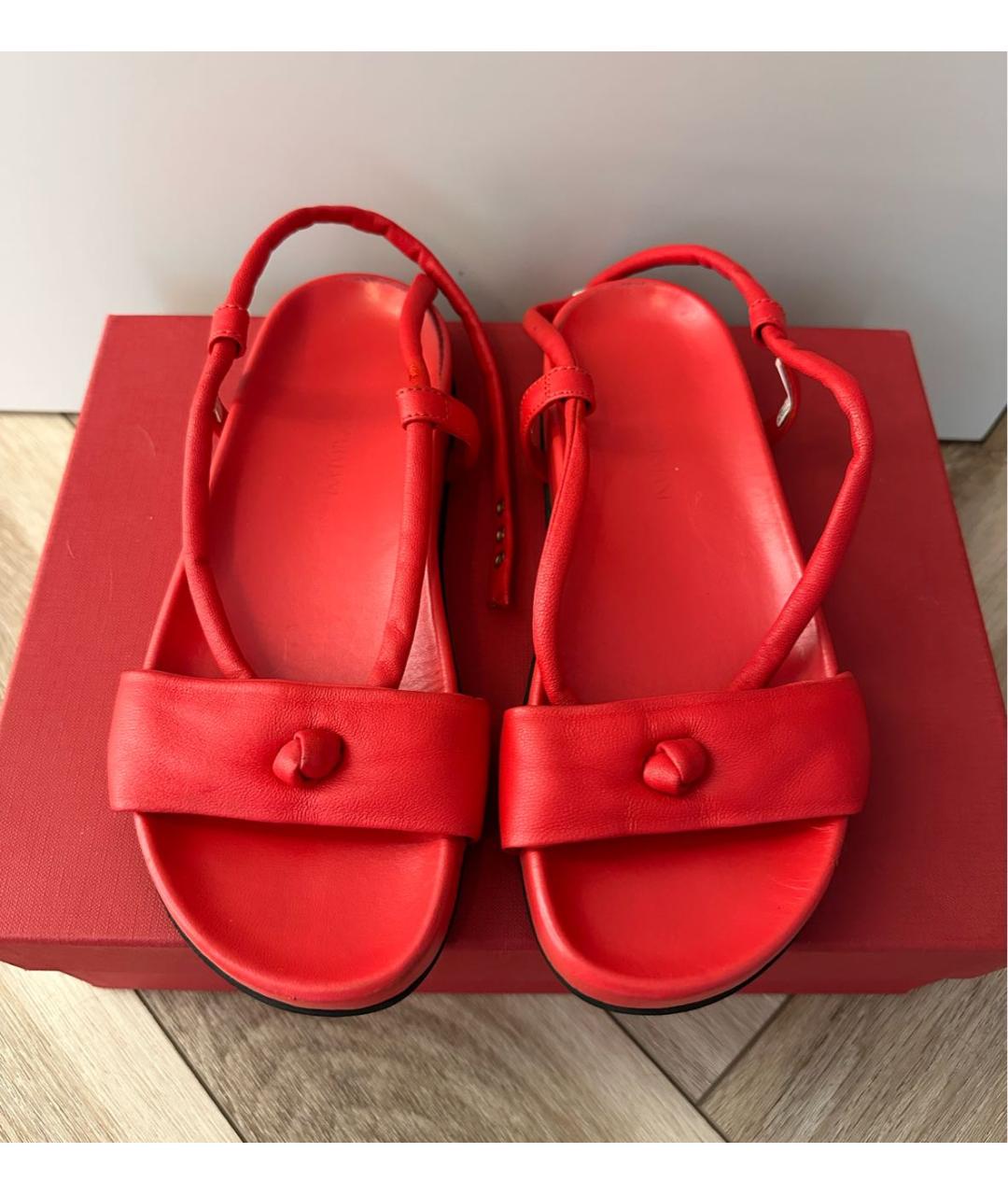 GIORGIO ARMANI Красные кожаные сандалии, фото 2