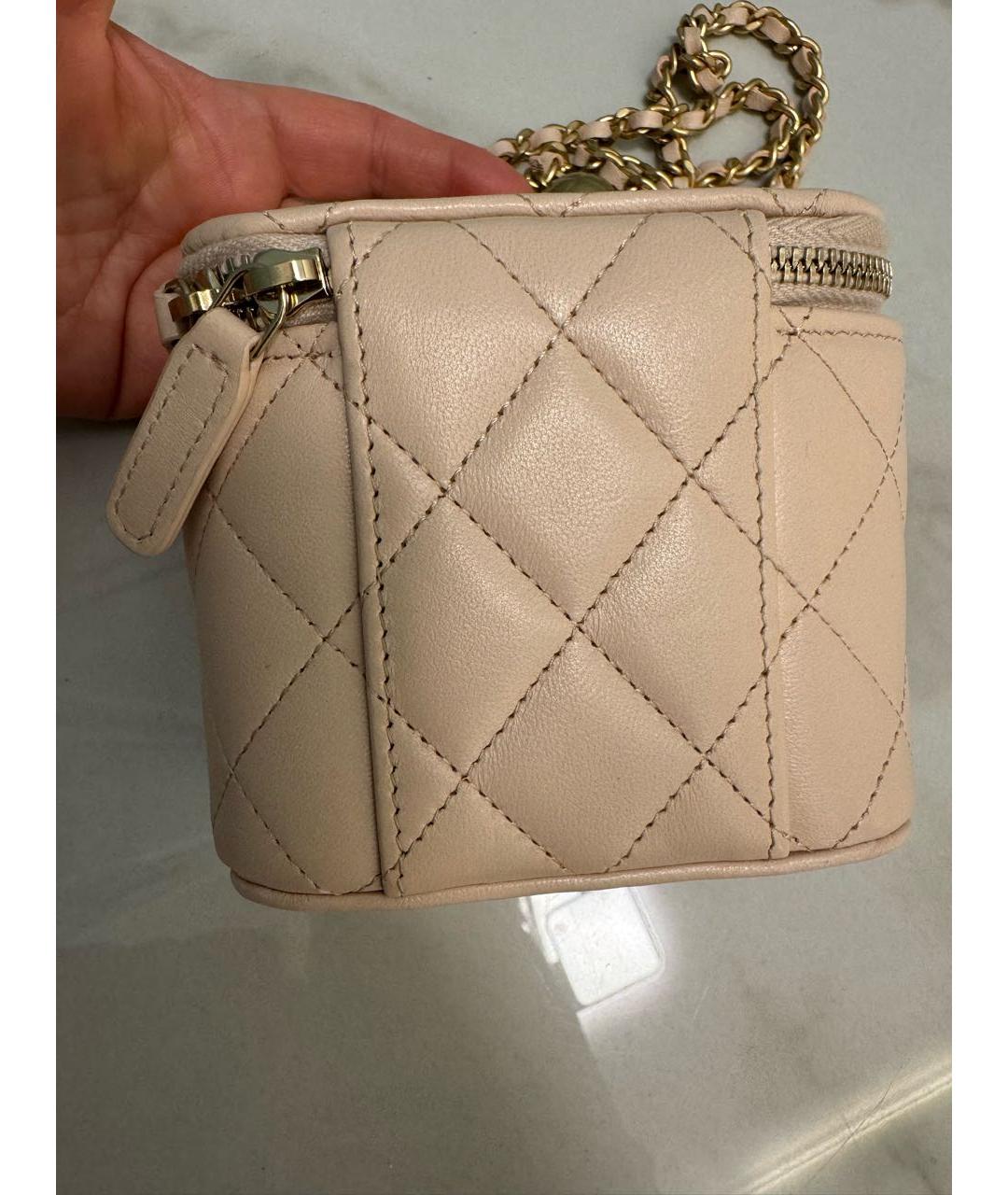 CHANEL Бежевая кожаная сумка через плечо, фото 3