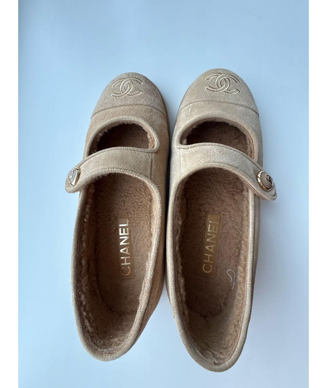 CHANEL Бежевые замшевые балетки, фото 3