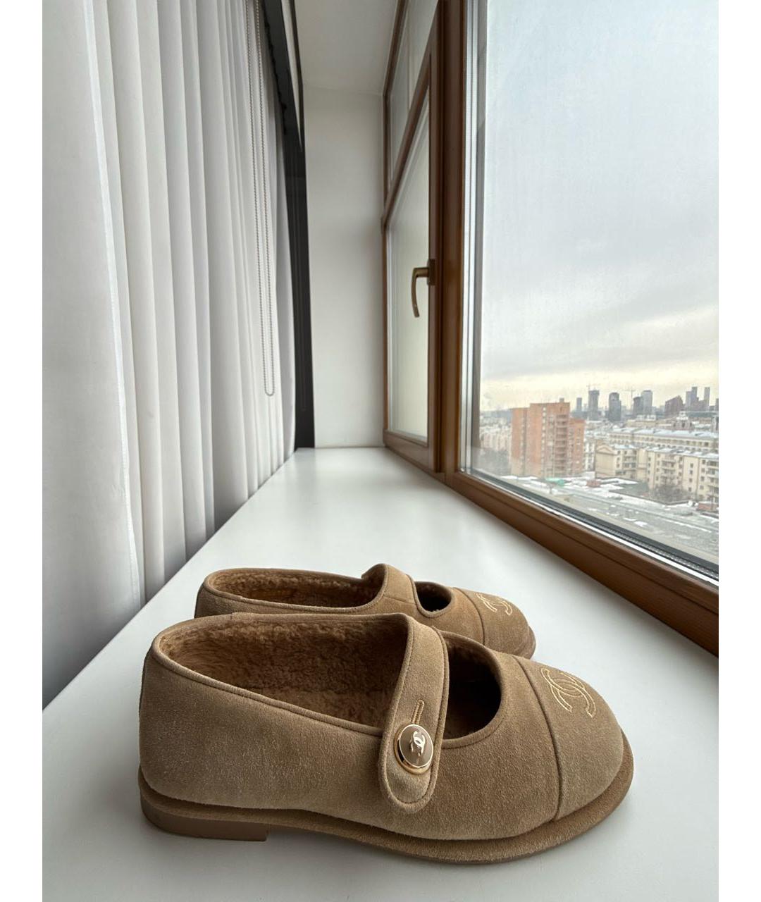 CHANEL Бежевые замшевые балетки, фото 5