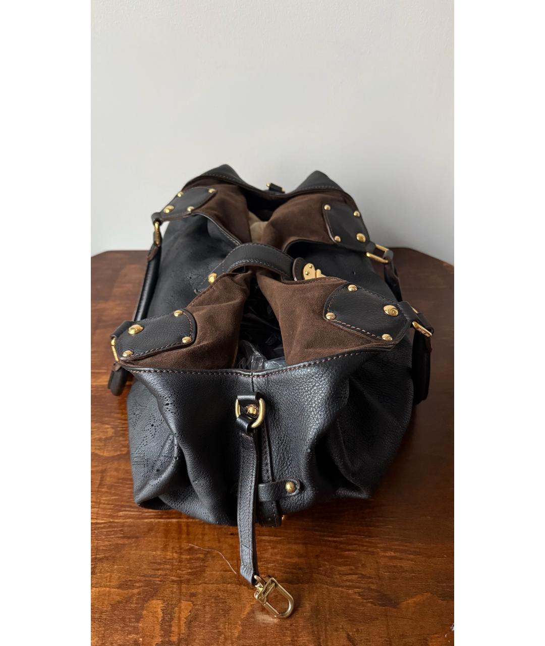 LOUIS VUITTON Черная кожаная сумка с короткими ручками, фото 4