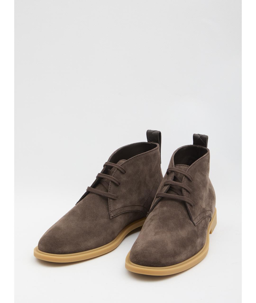 BOTTEGA VENETA Коричневые замшевые низкие ботинки, фото 2