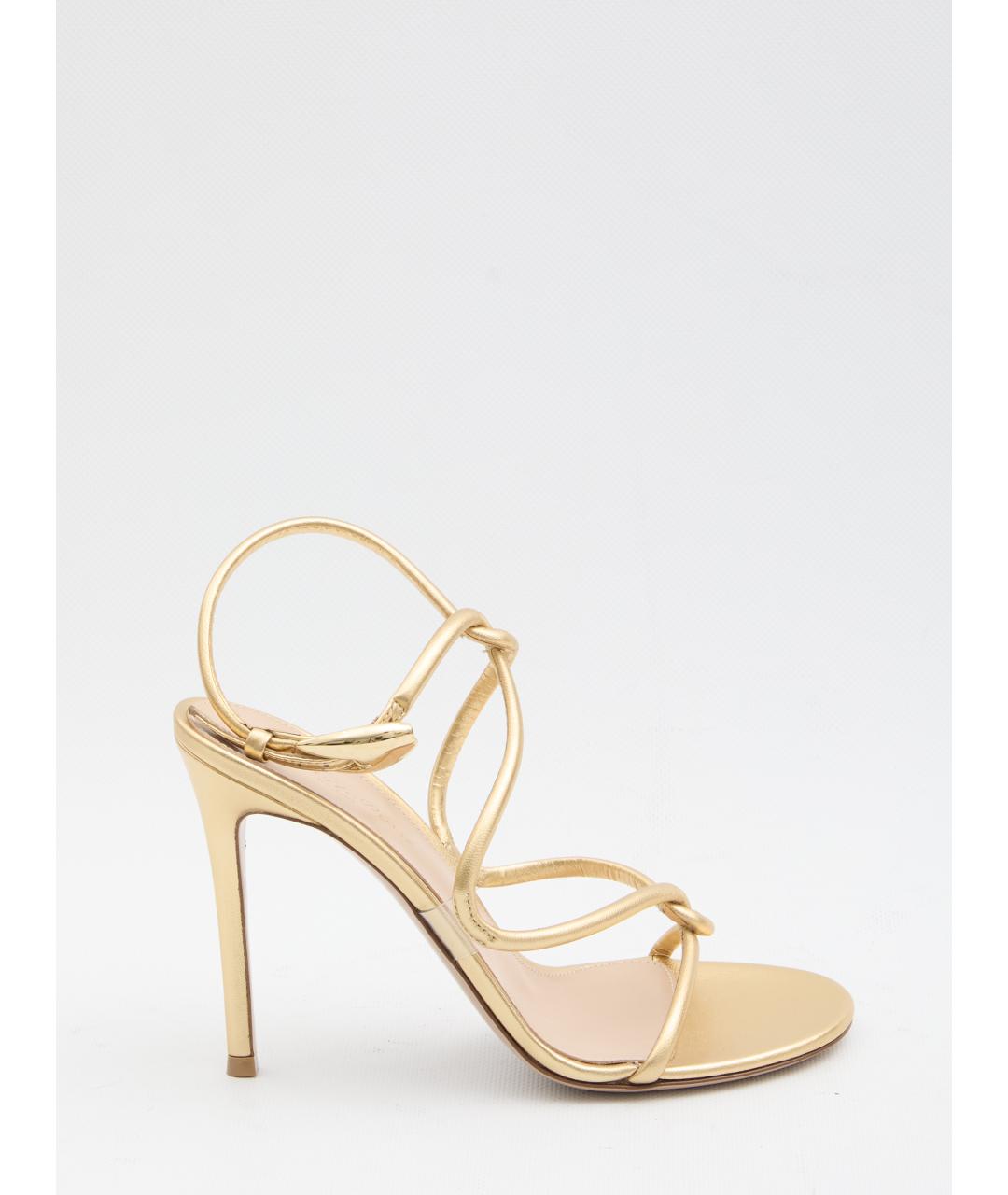 GIANVITO ROSSI Золотые кожаные босоножки, фото 4