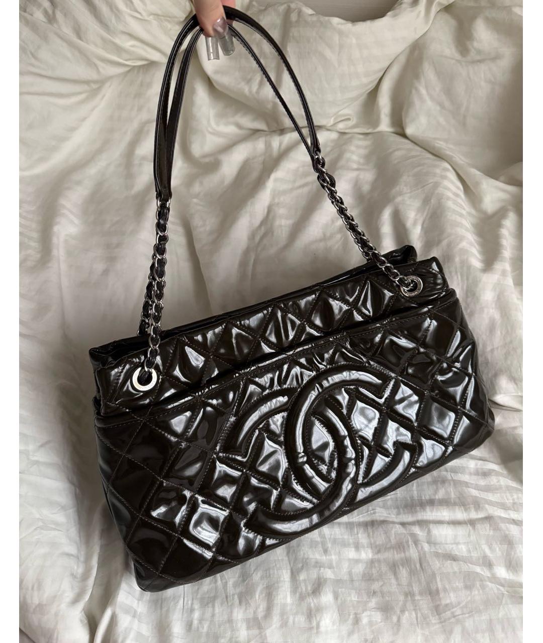 CHANEL Коричневая кожаная сумка с короткими ручками, фото 9