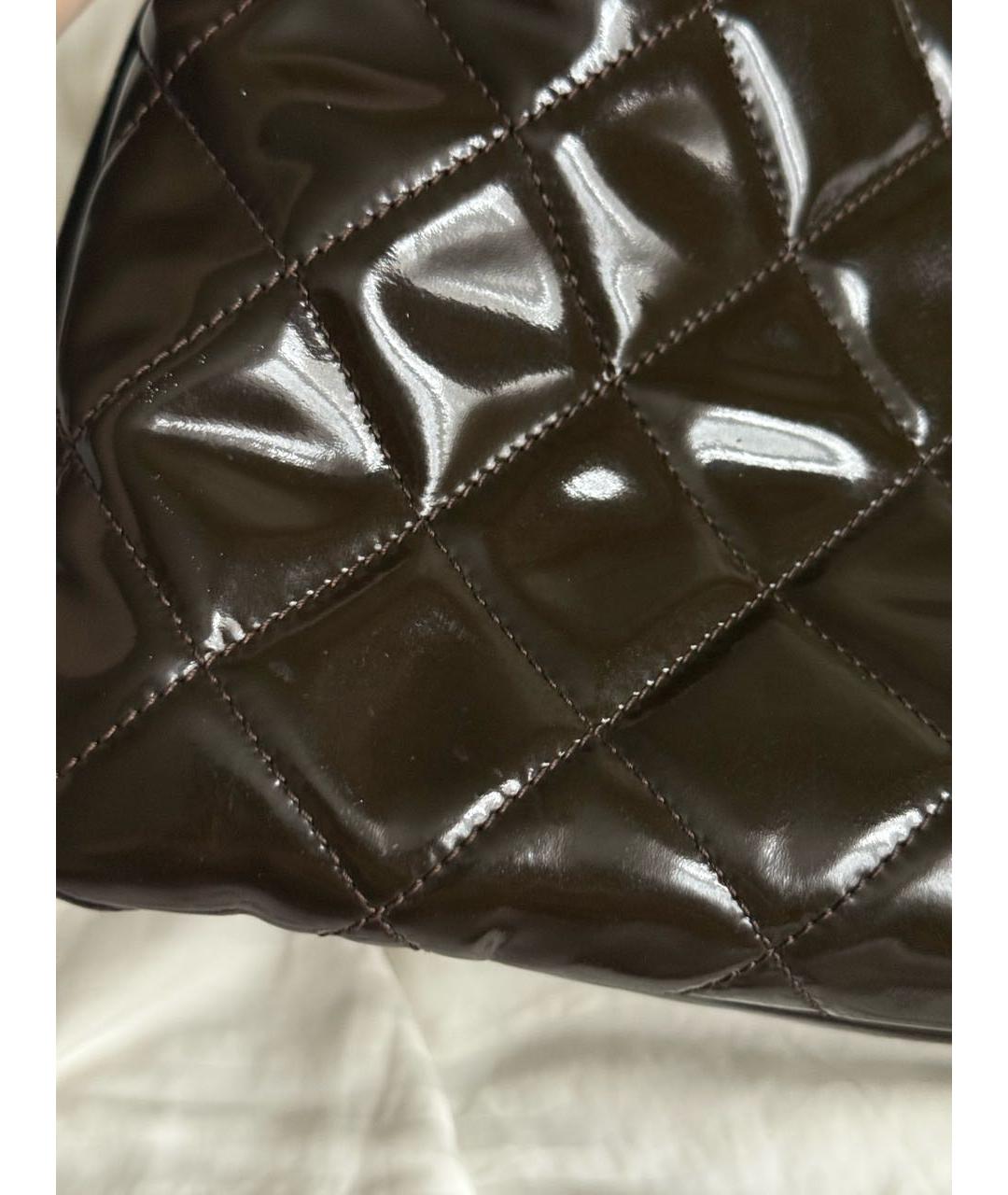 CHANEL Коричневая кожаная сумка с короткими ручками, фото 5