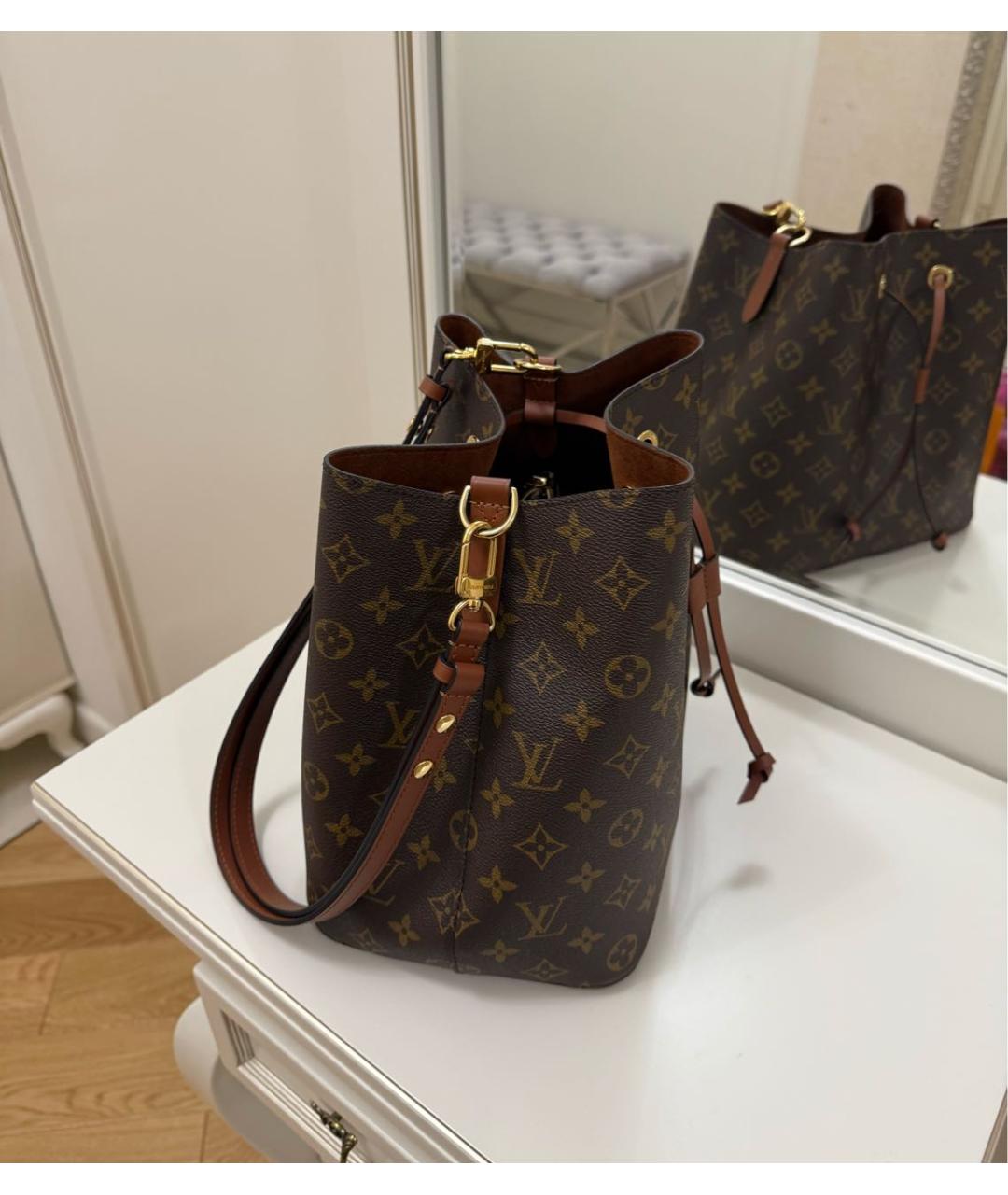 LOUIS VUITTON Коричневая сумка через плечо, фото 3