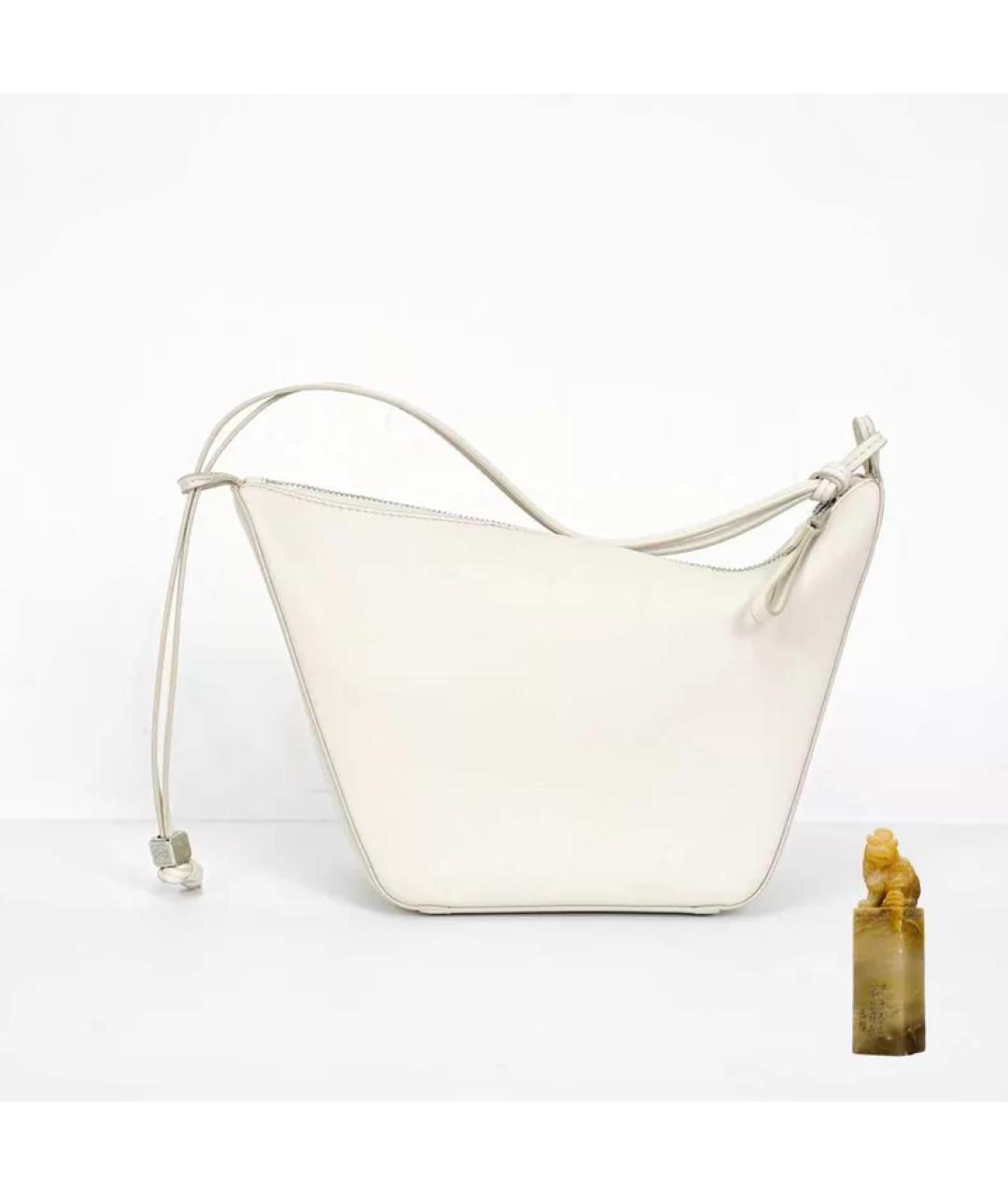 LOEWE Белая кожаная сумка с короткими ручками, фото 9