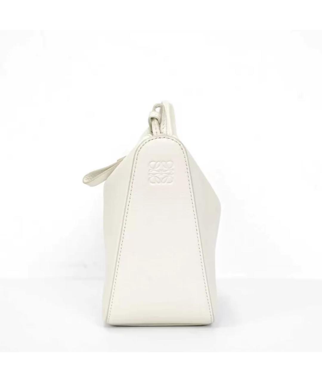 LOEWE Белая кожаная сумка с короткими ручками, фото 7