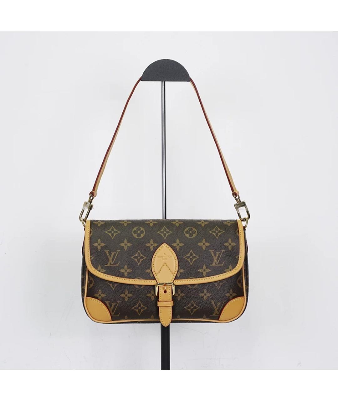 LOUIS VUITTON Коричневая кожаная сумка через плечо, фото 7