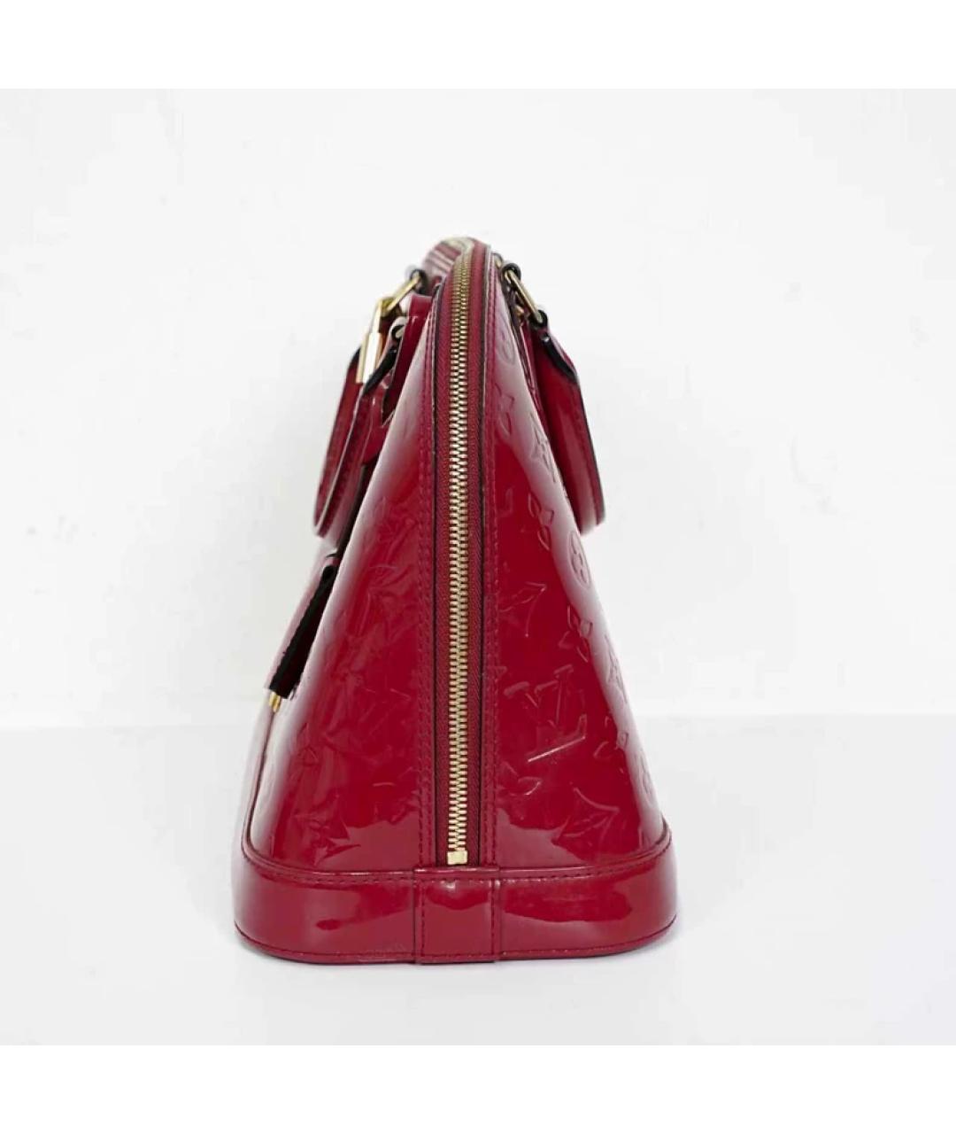 LOUIS VUITTON Красная сумка с короткими ручками из лакированной кожи, фото 6