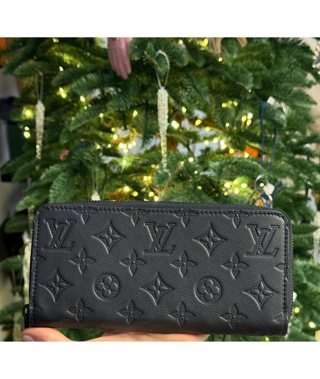 LOUIS VUITTON Черный кожаный кошелек, фото 4