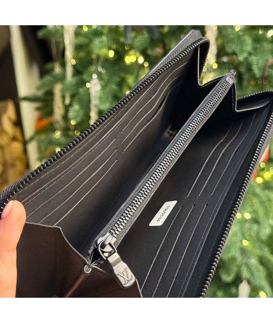 LOUIS VUITTON Черный кожаный кошелек, фото 5