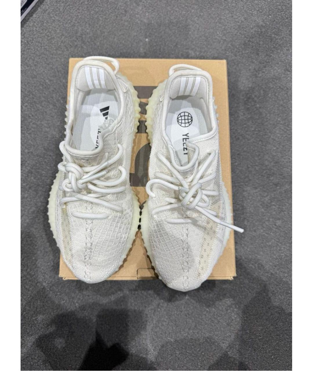 ADIDAS YEEZY Белые текстильные кроссовки, фото 2