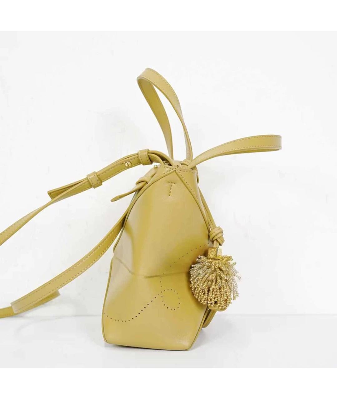 LOEWE Горчичная кожаная сумка с короткими ручками, фото 3