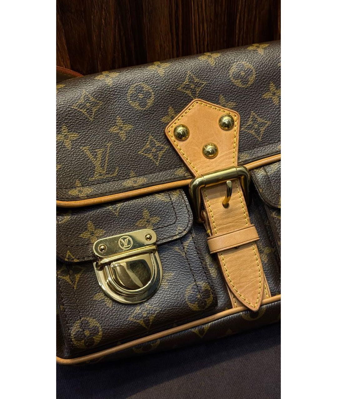 LOUIS VUITTON Коричневая кожаная сумка через плечо, фото 8