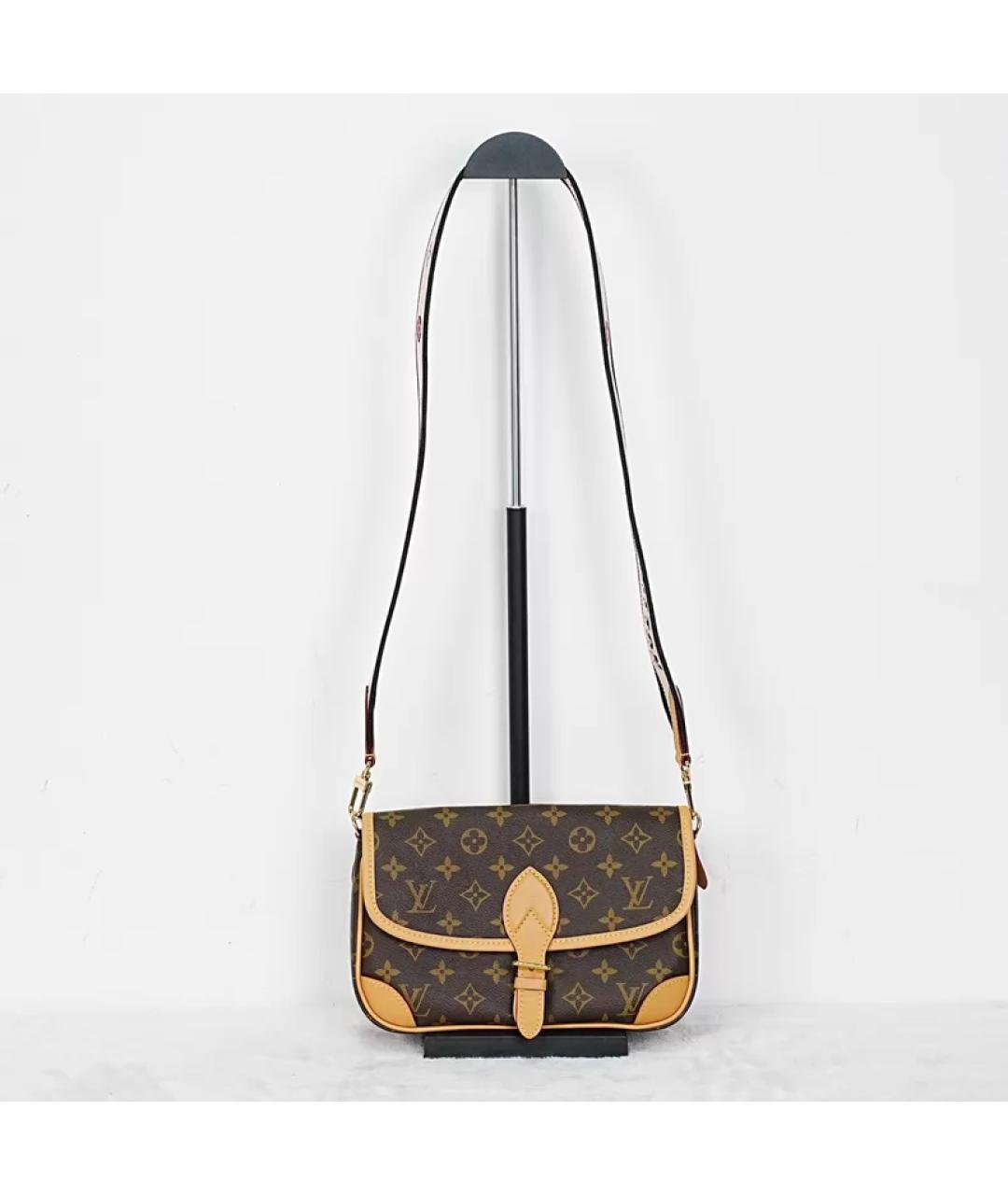 LOUIS VUITTON Коричневая сумка через плечо, фото 2