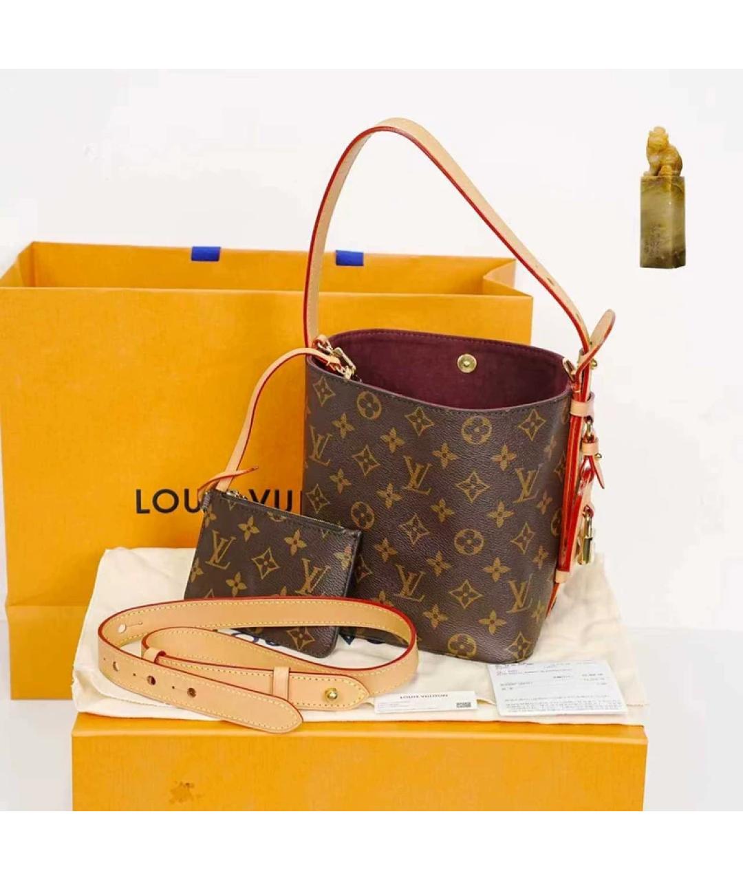 LOUIS VUITTON Коричневая кожаная сумка с короткими ручками, фото 9