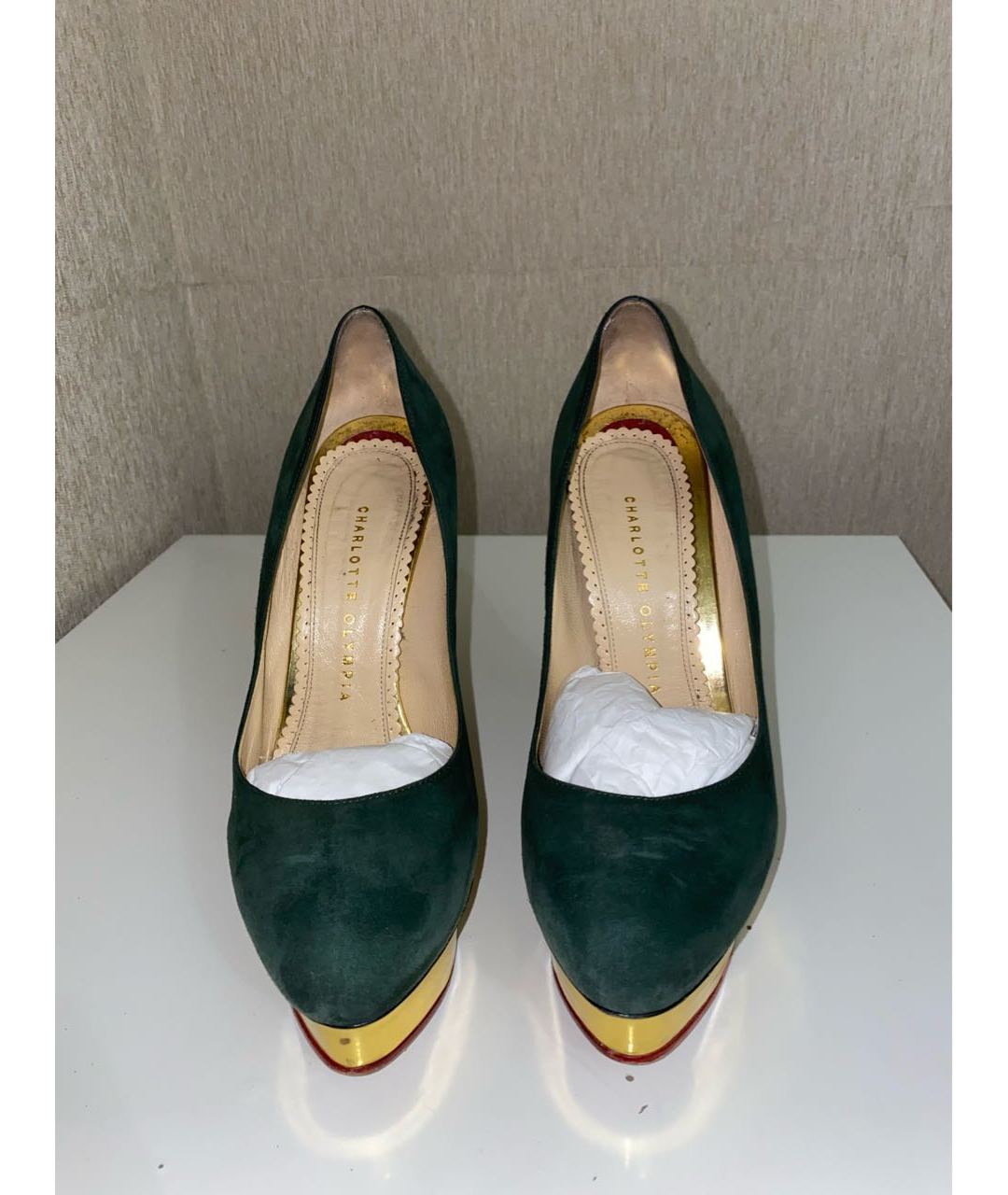 CHARLOTTE OLYMPIA Зеленые замшевые туфли, фото 2