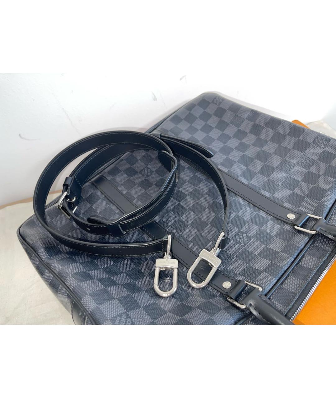 LOUIS VUITTON Серый портфель, фото 7