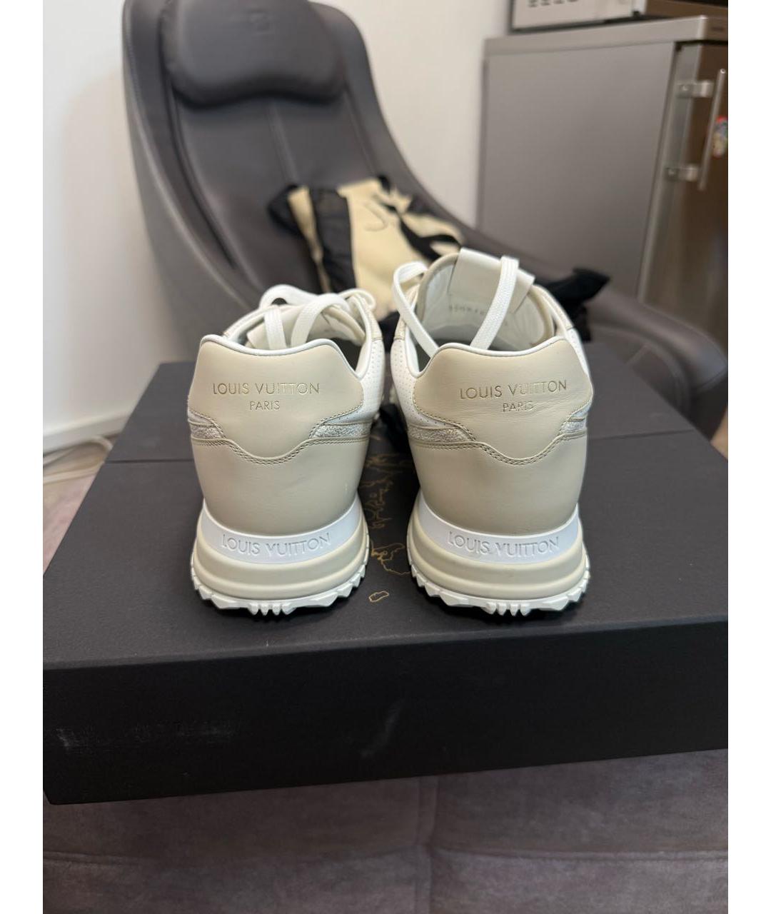 LOUIS VUITTON Бежевые кожаные низкие кроссовки / кеды, фото 4