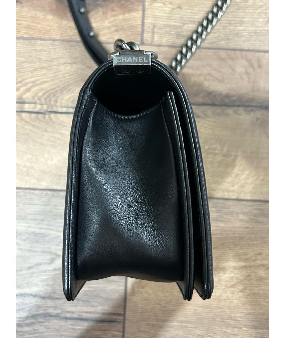 CHANEL Черная кожаная сумка через плечо, фото 4