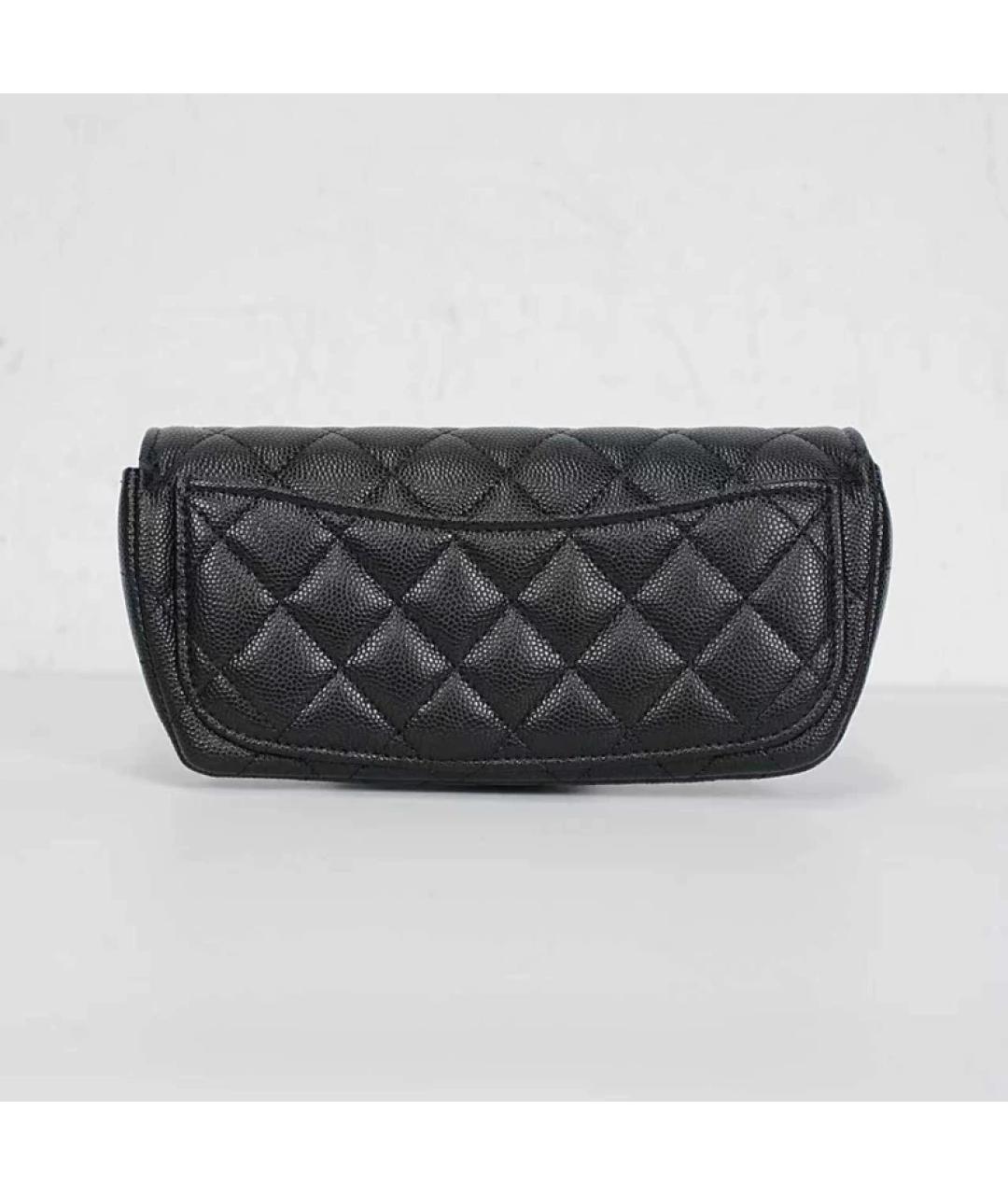 CHANEL Черная кожаная сумка с короткими ручками, фото 6