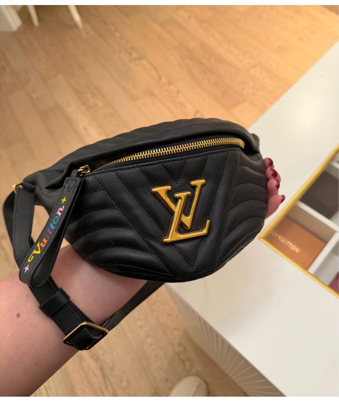 LOUIS VUITTON Черная кожаная поясная сумка, фото 4