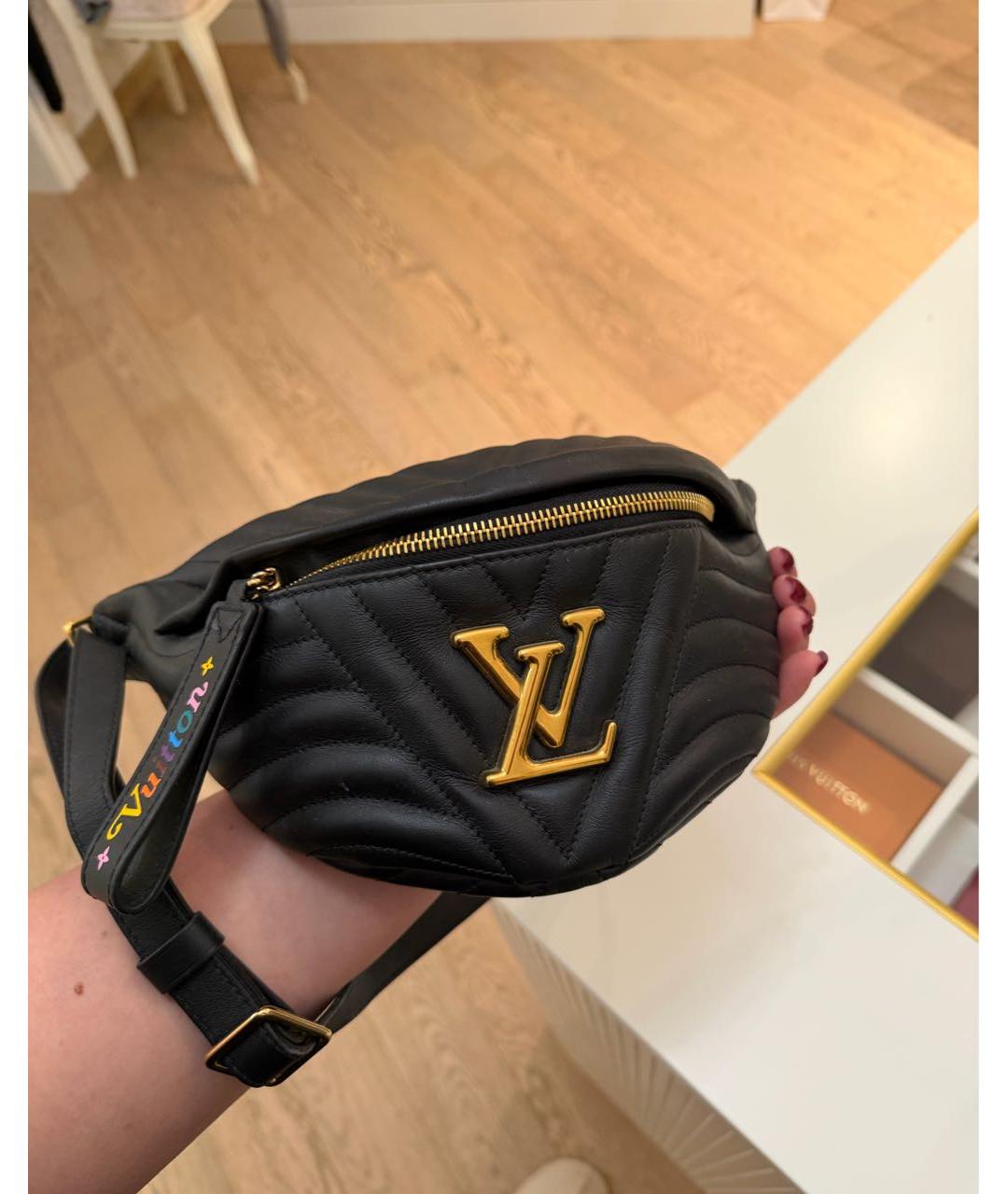 LOUIS VUITTON Черная кожаная поясная сумка, фото 5