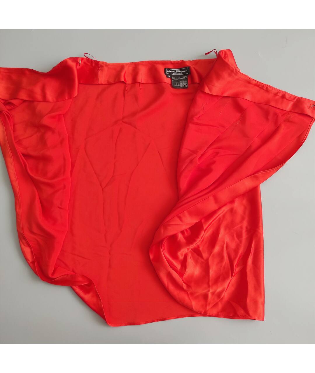 SALVATORE FERRAGAMO Красная шелковая юбка миди, фото 3