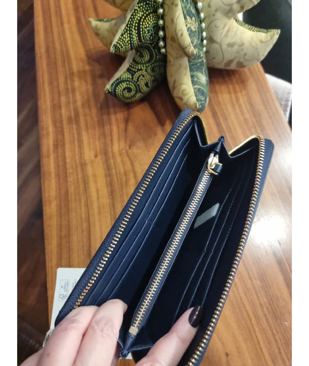 TORY BURCH Темно-синий кожаный кошелек, фото 3