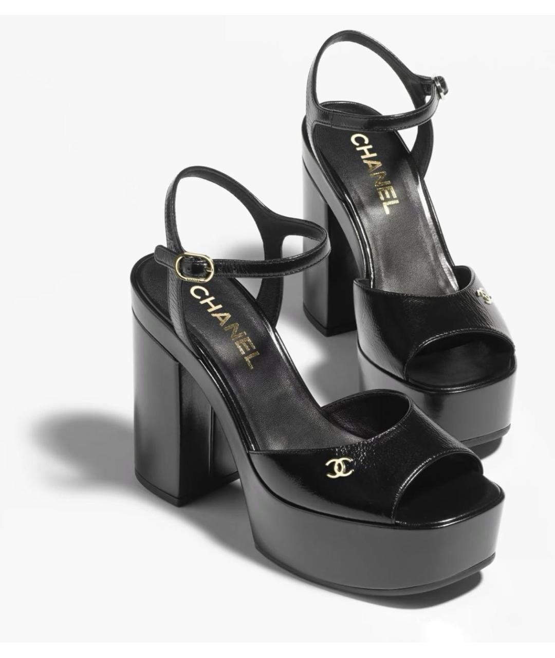 CHANEL Черные босоножки из лакированной кожи, фото 3