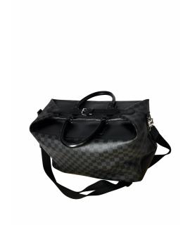 LOUIS VUITTON Дорожная и спортивная сумка