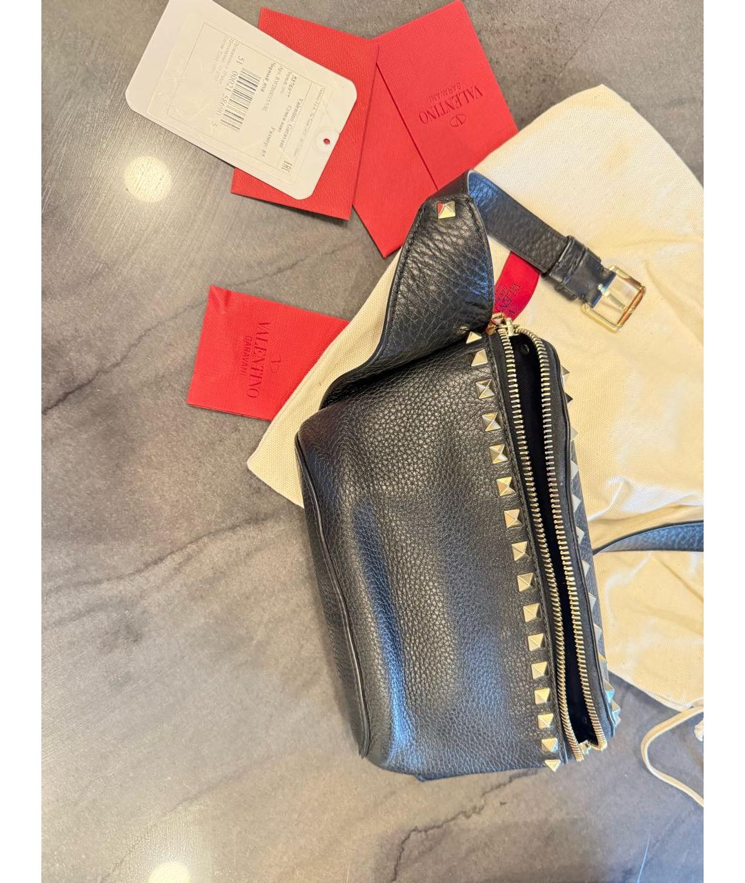 VALENTINO Черная кожаная поясная сумка, фото 2