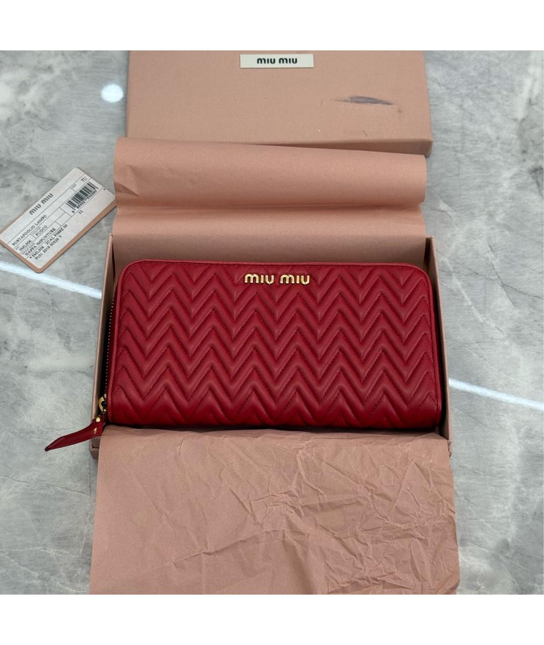 MIU MIU Красный кожаный кошелек, фото 3
