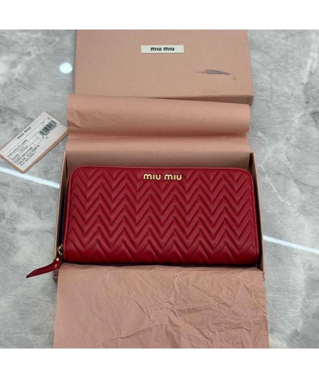 MIU MIU Красный кожаный кошелек, фото 4