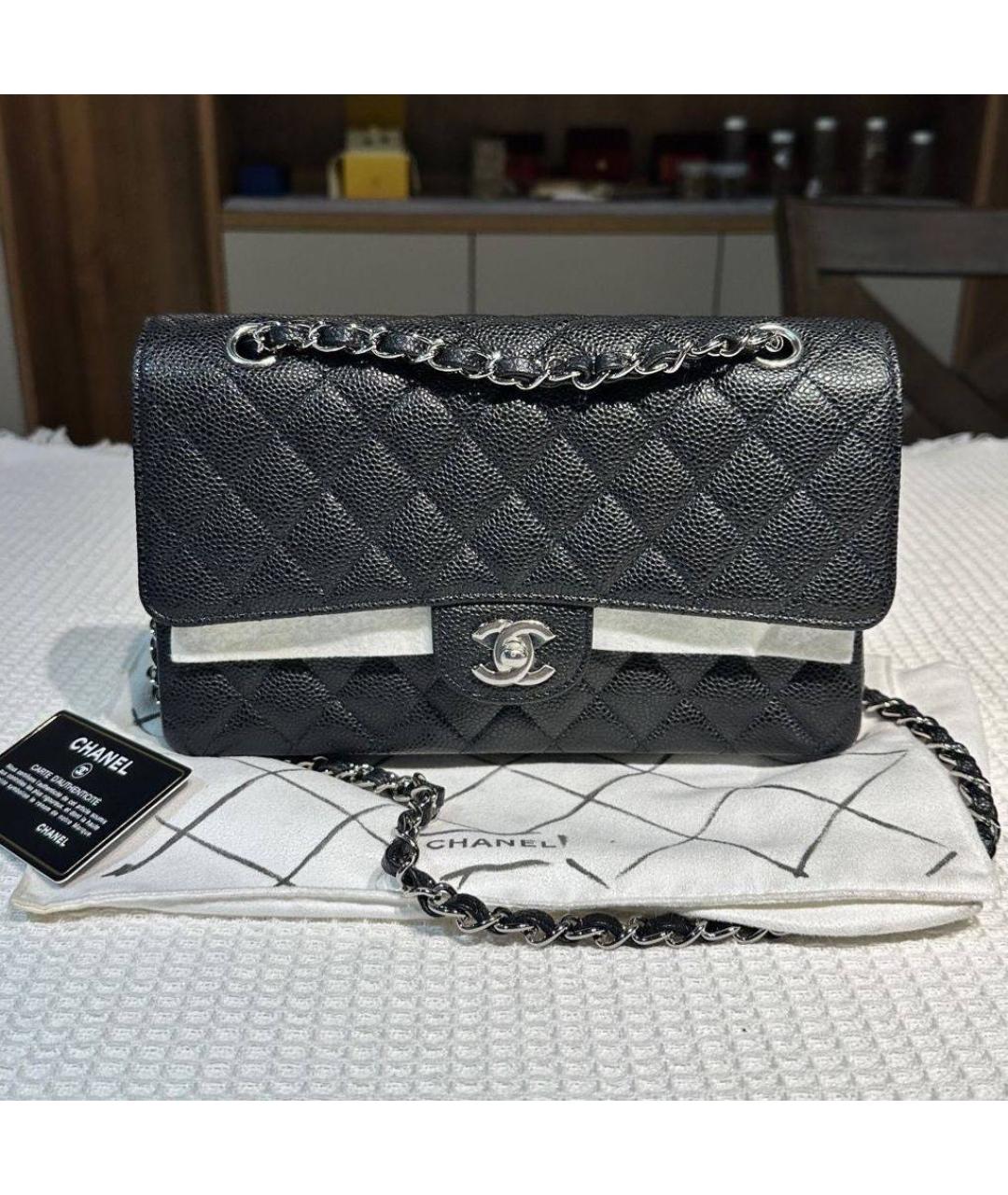 CHANEL Черная кожаная сумка через плечо, фото 2