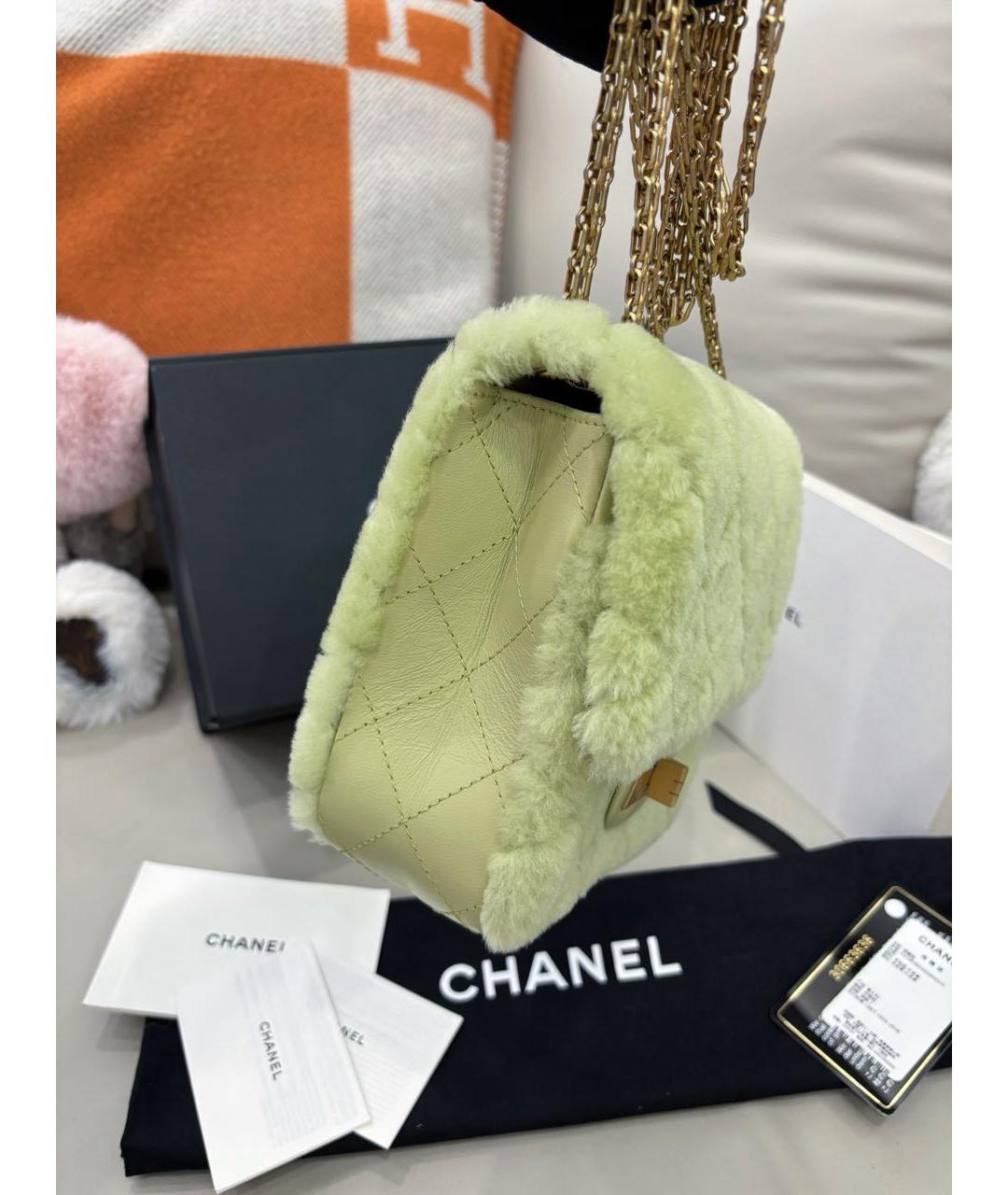 CHANEL Зеленая меховая сумка через плечо, фото 3
