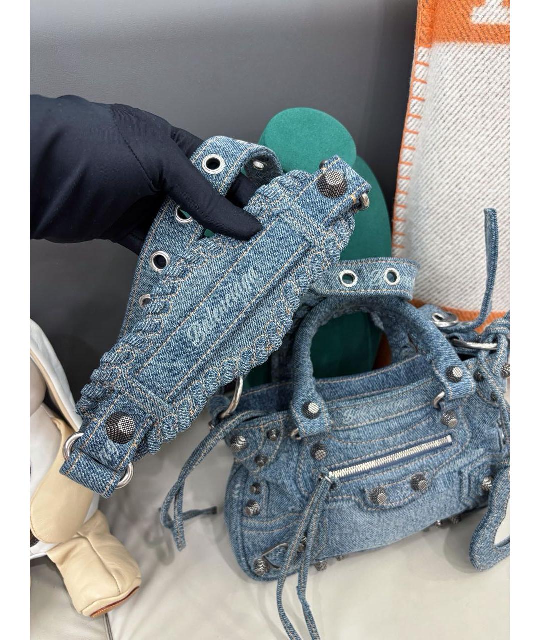 BALENCIAGA Голубая тканевая сумка с короткими ручками, фото 5