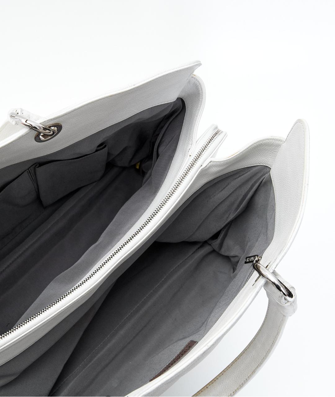 CHANEL Белая кожаная сумка с короткими ручками, фото 5