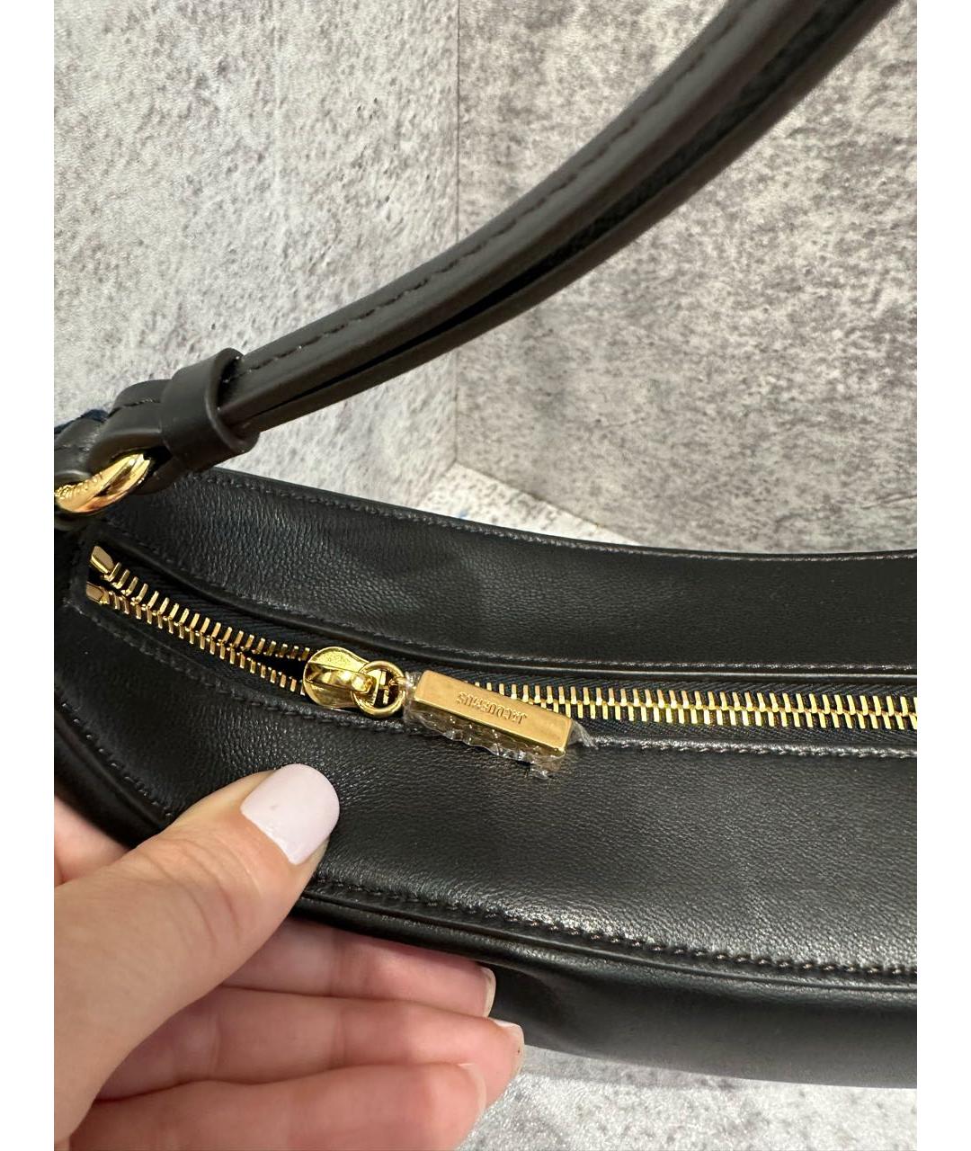 JACQUEMUS Черная кожаная сумка через плечо, фото 3