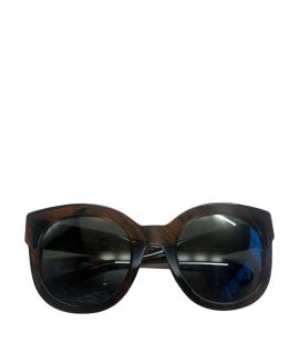 CHANEL Солнцезащитные очки