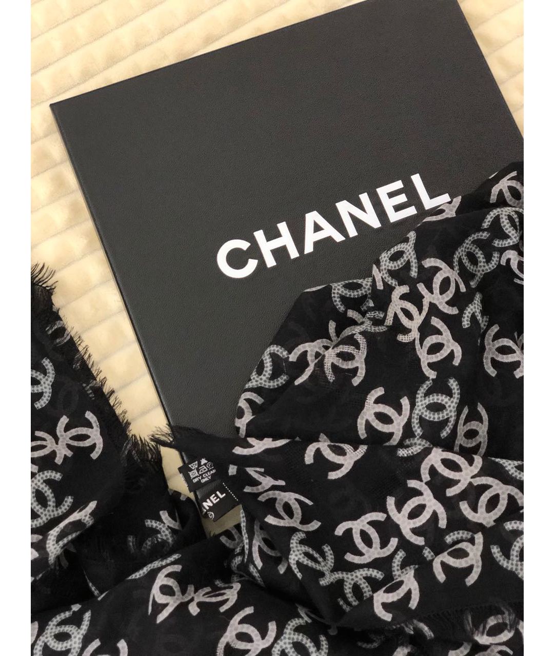 CHANEL PRE-OWNED Черный кашемировый шарф, фото 5
