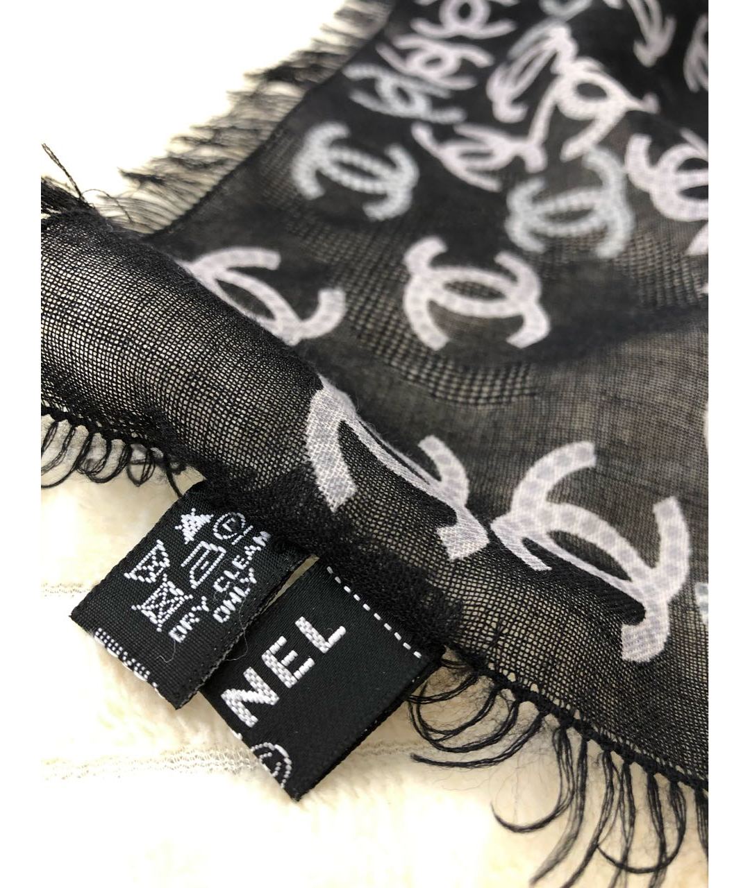 CHANEL PRE-OWNED Черный кашемировый шарф, фото 4