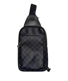 LOUIS VUITTON Сумка на плечо