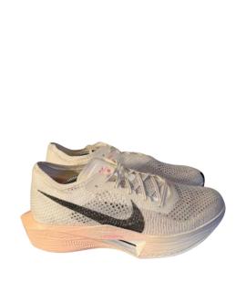 NIKE Низкие кроссовки / кеды