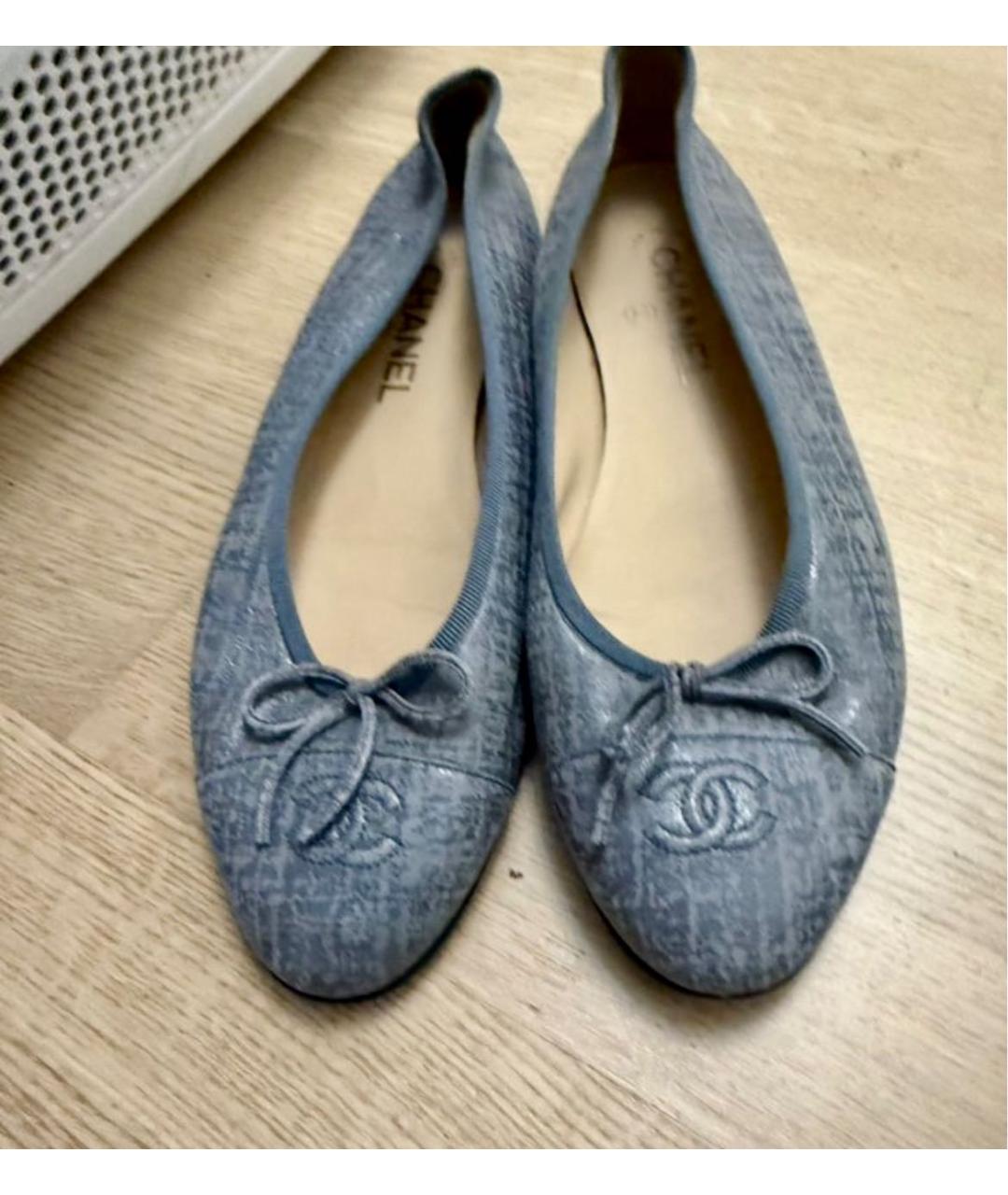 CHANEL Серые кожаные балетки, фото 2