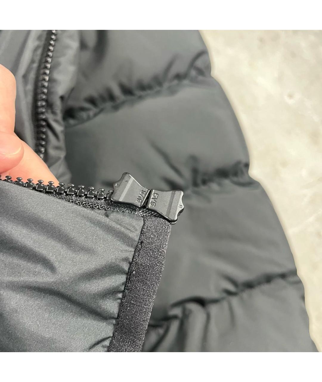 MONCLER Черный полиэстеровый пуховик, фото 6