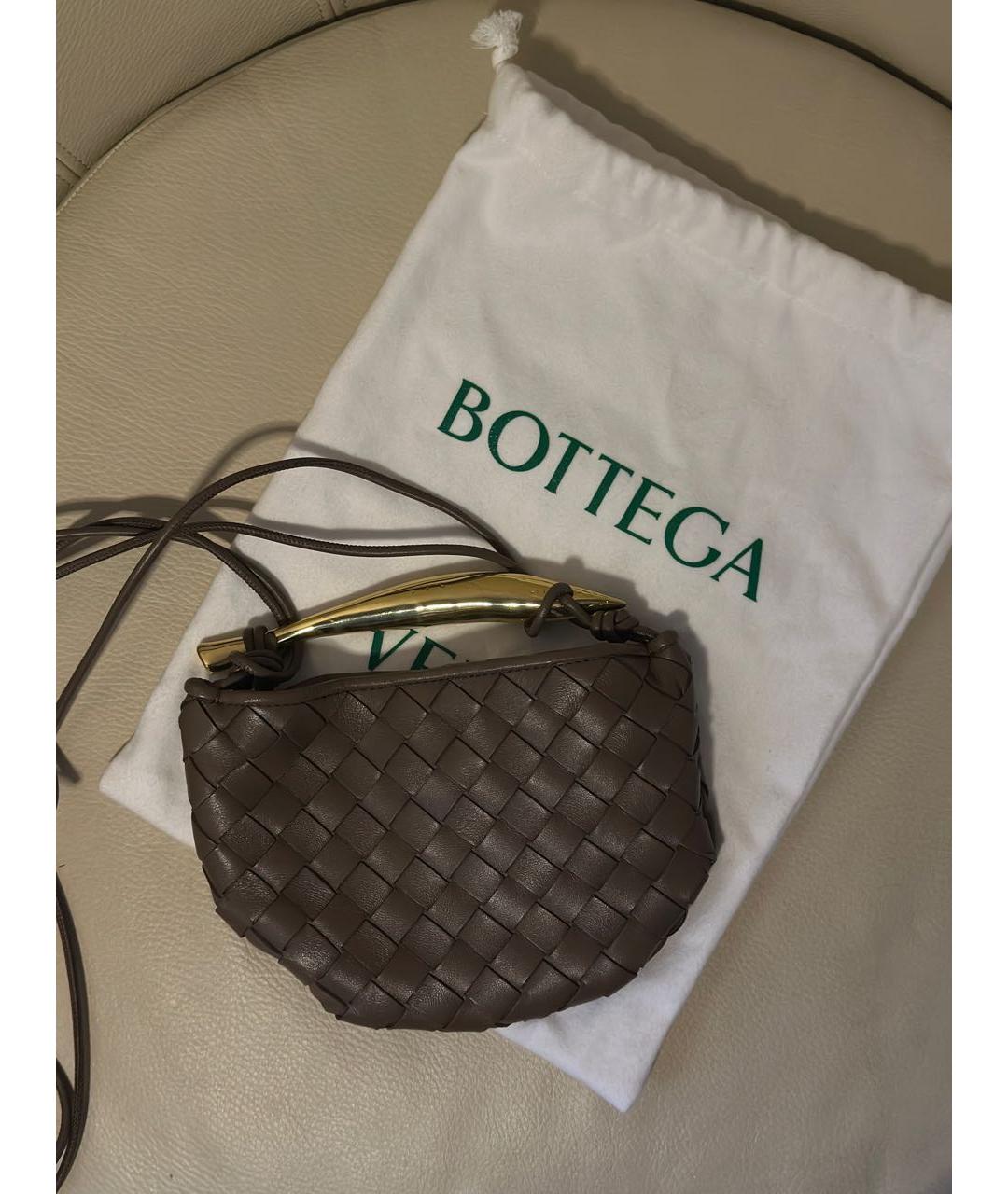 BOTTEGA VENETA Коричневая кожаная сумка с короткими ручками, фото 2