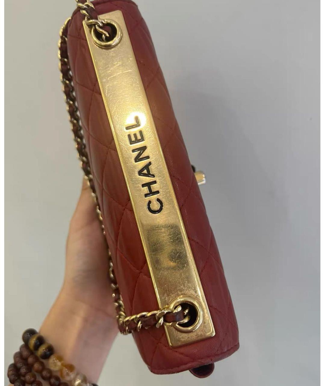 CHANEL Красная кожаная сумка через плечо, фото 5