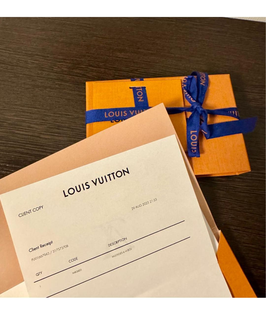 LOUIS VUITTON Серая ключница, фото 7